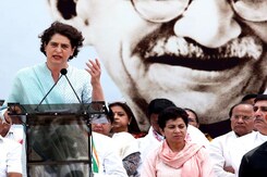 "Martyr's Son Called Mir Jafar, No Cases Then": Priyanka Gandhi Slams BJP "Martyr's Son Called Mir Jafar, No Cases Then": Priyanka Gandhi Slams BJP