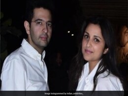 AAP नेता राघव चड्ढा के साथ डिनर पर गईं परिणीति चोपड़ा, सोशल मीडिया पर PHOTOS हुईं वायरल AAP नेता राघव चड्ढा के साथ डिनर पर गईं परिणीति चोपड़ा, सोशल मीडिया पर PHOTOS हुईं वायरल