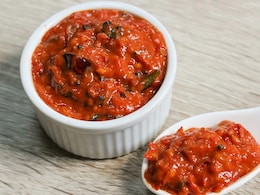Andhra-Style Tomato Chutney Recipe: The Perfect Tangy Twist For Any Dish