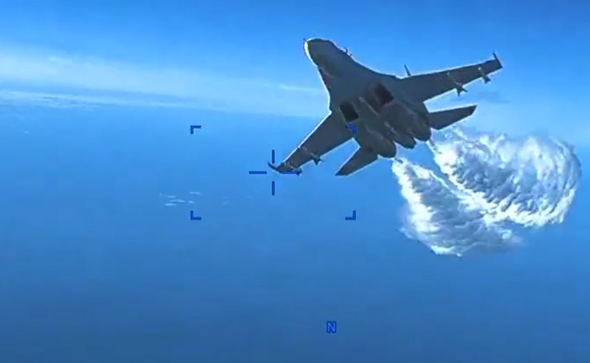 US Says Video Shows Russian Jet Intercepted Spy Drone Near Ukraine
