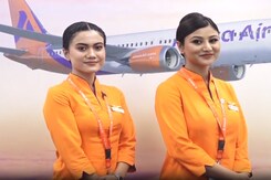 Akasa Air's Women Crew To Wear Sneakers Instead of Heels Akasa Air's Women Crew To Wear Sneakers Instead of Heels