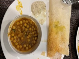 'If 2 States Movie Were A Dish': Woman Pairs Dosa With Chhole, Internet Divided 'If 2 States Movie Were A Dish': Woman Pairs Dosa With Chhole, Internet Divided