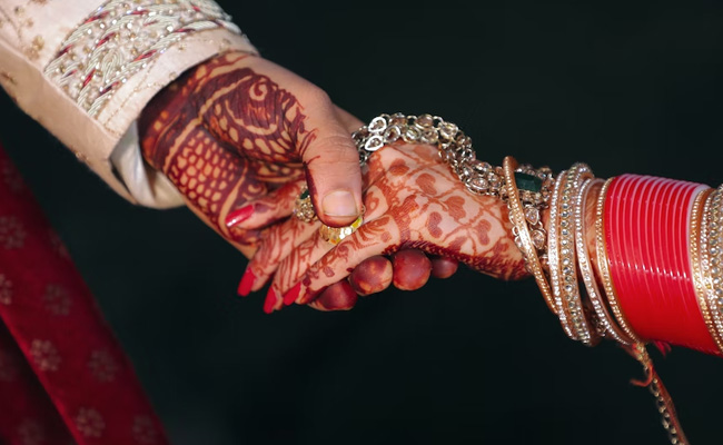 Helicopter As Gift, Platinum Mangalsutras: Most Expensive Indian Weddings