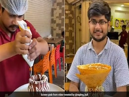 मसाला डोसा, पनीर डोसा के बाद मार्केट में आ गया ‘मटका डोसा’, बनाने का तरीका देख लोग बोले- इसे खाना कैसे है? मसाला डोसा, पनीर डोसा के बाद मार्केट में आ गया ‘मटका डोसा’, बनाने का तरीका देख लोग बोले- इसे खाना कैसे है?