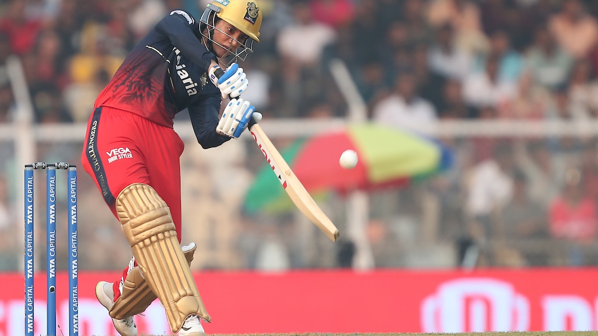 WPL 2023, MI vs RCB Live: RCB Skipper Smriti Mandhana Wins Toss, Opts To Bat vs MI