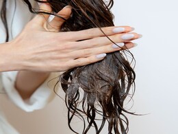 बाल बढ़ाने हैं बिना कुछ लगाए तो रात को सोने से पहले 5 मिनट के लिए करें यह उपाय बाल बढ़ाने हैं बिना कुछ लगाए तो रात को सोने से पहले 5 मिनट के लिए करें यह उपाय