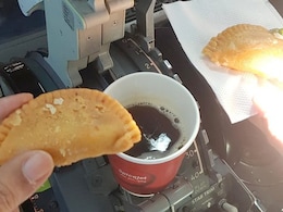 स्वाद-स्वाद में ज्यादा गुजिया खा ली, इन 4 घरेलू नुस्खों की मदद से पेट को दें आराम