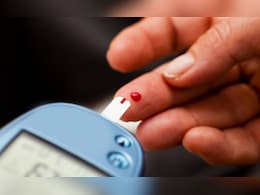 Tips for Sugar patients : क्या डायबिटीज के मरीज खजूर खा सकते हैं, यहां जानिए सही बात Tips for Sugar patients : क्या डायबिटीज के मरीज खजूर खा सकते हैं, यहां जानिए सही बात