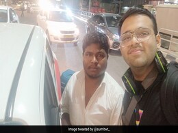 हर रोज़ इस वजह से काम पर जाता है बेंगलुरु का ये कैब ड्राइवर, जो अब कम ही लोग करते हैं हर रोज़ इस वजह से काम पर जाता है बेंगलुरु का ये कैब ड्राइवर, जो अब कम ही लोग करते हैं