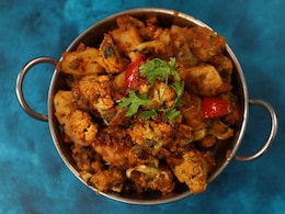 आज क्या बनाऊं: सिर्फ 10 मिनट में बनाएं गोभी आलू की चटपटी सब्जी, उंगलियां चाट-चाट कर खाएंगे घर वाले आज क्या बनाऊं: सिर्फ 10 मिनट में बनाएं गोभी आलू की चटपटी सब्जी, उंगलियां चाट-चाट कर खाएंगे घर वाले