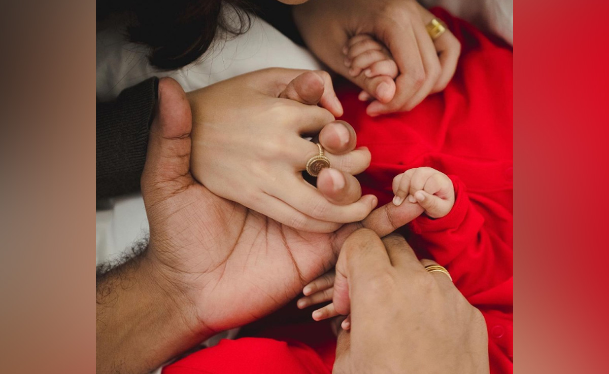 Nayanthara And Vignesh Shivan's Adorable Pic With Twin Sons: "Happiness Is Linked..."