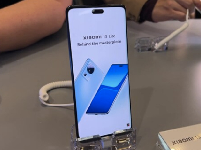 Xiaomi 13 Lite Hands on in Hindi and First Impressions: कितना किलर!