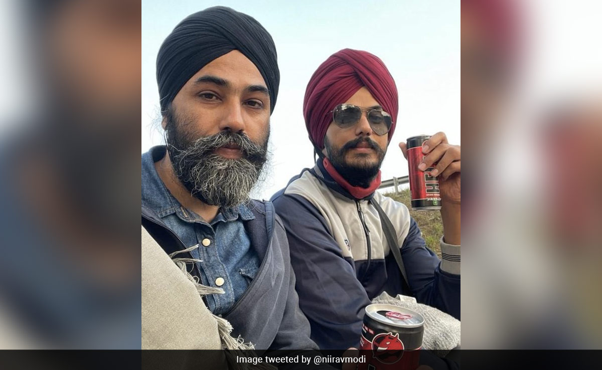 As Police Crackdown Continues, New Photo Shows Amritpal Singh With Key Aide