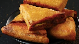 Laddoo, Vada Pav, Pakora And More To Carry Health Alerts, "As Serious As Cigarette Warnings"