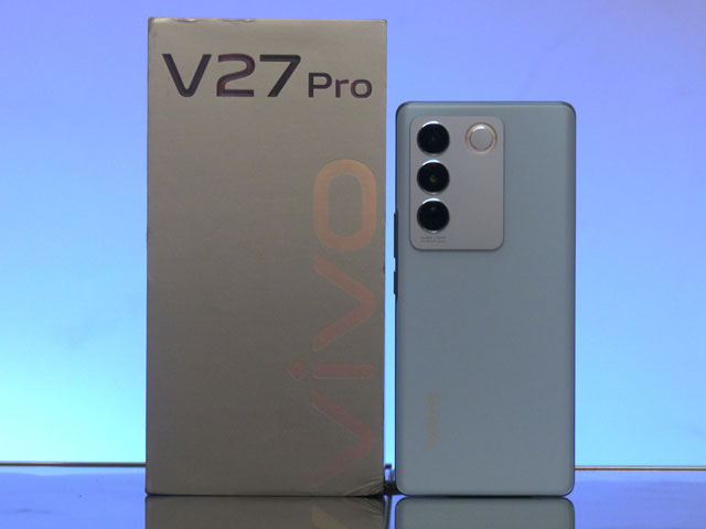 Vivo V27 Pro: The Selfie Camera King?
