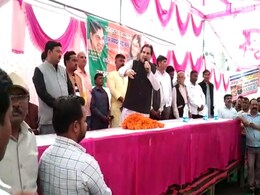 "यदि रेलवे और सेल बिक जाएगा तो..": BJP सांसद वरुण गांधी ने निजीकरण पर जताई नाराजगी "यदि रेलवे और सेल बिक जाएगा तो..": BJP सांसद वरुण गांधी ने निजीकरण पर जताई नाराजगी