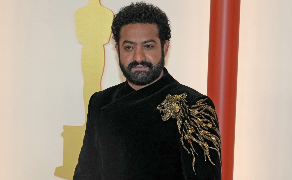 <i>RRR</i> At Oscars 2023: Jr NTR Explains Why There Was A Tiger On His Jacket  - It's A Double Whammy