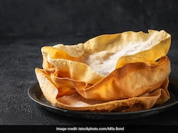 बाजार जैसे क्रंची पापड़ घर पर बनाना है आसान, इस तरह बनाएं इंस्टेंट पापड़, महज 15 मिनटों में बनकर होगा तैयार बाजार जैसे क्रंची पापड़ घर पर बनाना है आसान, इस तरह बनाएं इंस्टेंट पापड़, महज 15 मिनटों में बनकर होगा तैयार