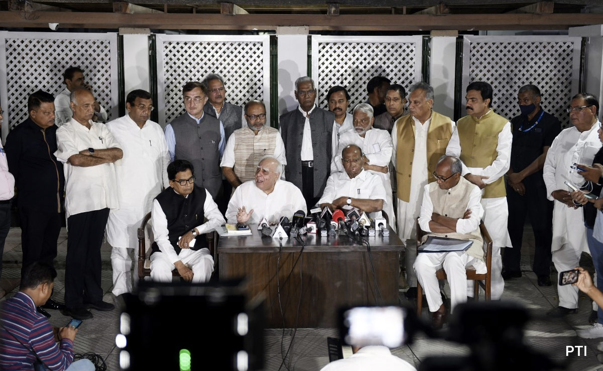 Opposition To Take Up Voting Machines Issue With Election Commission