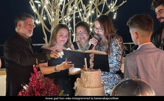 How Kareena Kapoor-Saif Ali Khan, Malaika Arora-Arjun Kapoor, Karisma Lit Up This Party