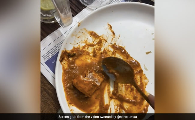 Woman Receives Chicken After Ordering Veg Food On Zomato, Company Responds