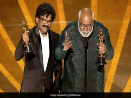 <i>RRR</i> At Oscars: MM Keeravani Sang His Speech To An Old Hit Tune After <i>Naatu Naatu</i>'s Historic Win <i>RRR</i> At Oscars: MM Keeravani Sang His Speech To An Old Hit Tune After <i>Naatu Naatu</i>'s Historic Win