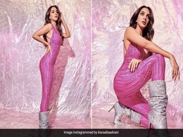 There's No Sugar But A Whole Lotta Spice When Kiara Advani Arrives In A Glitzy Pink Jumpsuit There's No Sugar But A Whole Lotta Spice When Kiara Advani Arrives In A Glitzy Pink Jumpsuit