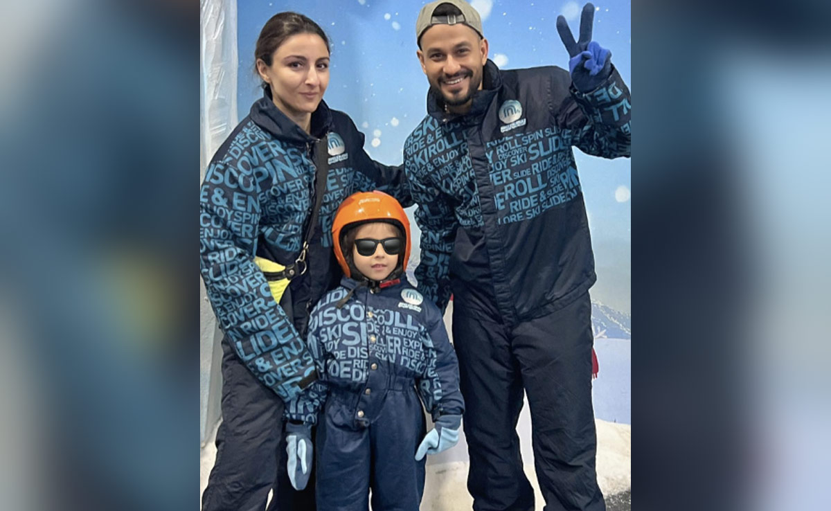 The Best Thing About Soha Ali Khan-Kunal Kemmu's Vacation Pics - Inaaya In Sunglasses