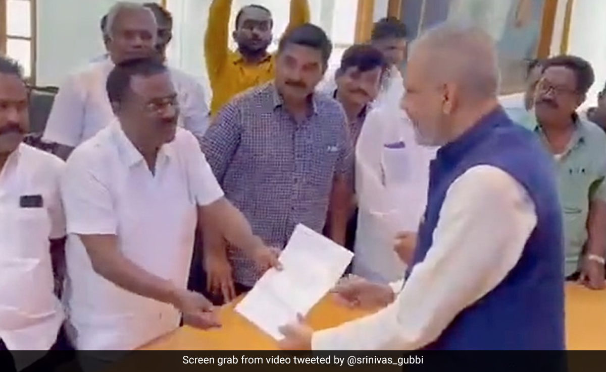 In Poll-Bound Karnataka, Janata Dal Secular MLA Resigns, To Join Congress