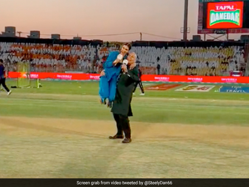 Watch: Danny Morrison Lifts Presenter On His Lap During Pre-Match Show In Viral PSL Video