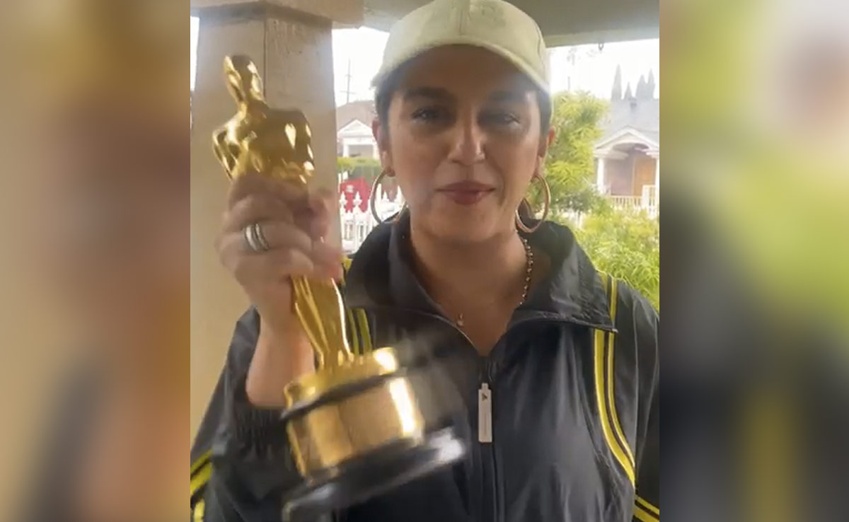 Huma Qureshi Poses With "Almost Flatmate" Guneet Monga's Oscar