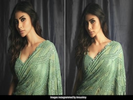 After A String Of Bikinis, "Saree Girl" Mouni Roy Is Back To Shine Through In A Jade Green <i>Saree</i> After A String Of Bikinis, "Saree Girl" Mouni Roy Is Back To Shine Through In A Jade Green <i>Saree</i>