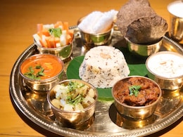 आज क्या बनाऊं: बिना प्याज लहसुन के नवरात्रि में बनाएं ये 5 स्वादिष्ट व्यंजन, फटाफट नोट करें रेसिपी आज क्या बनाऊं: बिना प्याज लहसुन के नवरात्रि में बनाएं ये 5 स्वादिष्ट व्यंजन, फटाफट नोट करें रेसिपी