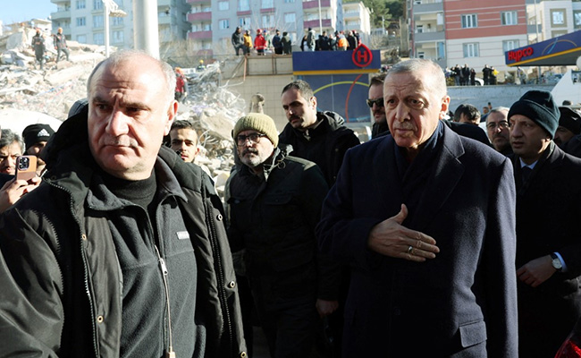 Turkish Earthquake Survivors Reconsider Erdogan Loyalty