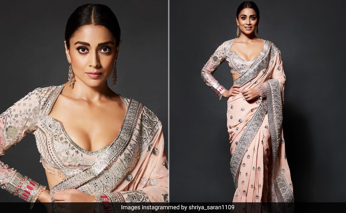Shriya Saran's Pastel Pink <i>Saree</i> Best Exhibits Her Love For The Ethnic Drape