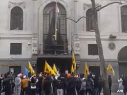 "आरोपियों के खिलाफ हो कड़ी से कड़ी कार्रवाई", लंदन में तिरंगा उतारे जाने पर भारत ने जताया कड़ा एतराज