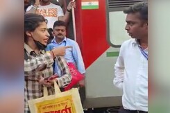 कैमरे पर, बेंगलुरू में टिकट चेकर और महिला यात्री के बीच लड़ाई कैमरे पर, बेंगलुरू में टिकट चेकर और महिला यात्री के बीच लड़ाई