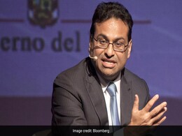 स्टारबक्स यूनियन ने 100-कैफे हड़ताल के साथ नए सीईओ नरसिम्हन का किया स्वागत स्टारबक्स यूनियन ने 100-कैफे हड़ताल के साथ नए सीईओ नरसिम्हन का किया स्वागत