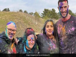 Shabana Azmi Missed Holi Party In Mumbai - So She Made Up For It In Budapest Shabana Azmi Missed Holi Party In Mumbai - So She Made Up For It In Budapest