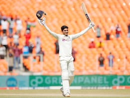 '24 घंटे' में बने 5 शतक, विश्व क्रिकेट में बल्लेबाजों ने मचाया गदर, गेंदबाजों का बुरा हाल '24 घंटे' में बने 5 शतक, विश्व क्रिकेट में बल्लेबाजों ने मचाया गदर, गेंदबाजों का बुरा हाल