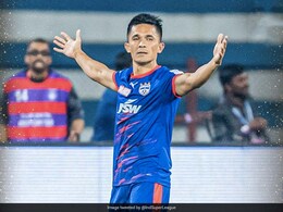 India Captain Sunil Chhetri Signs Bengaluru FC Extension