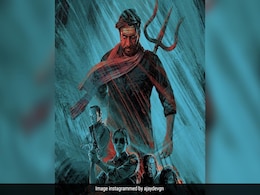 आखिर 'भोला' की शूटिंग के वक्त क्यों नहीं मिला अजय देवगन को ड्रेस चेंज करने का मौका, इस कारण कर डाली एक ड्रेस में पूरी फिल्म आखिर 'भोला' की शूटिंग के वक्त क्यों नहीं मिला अजय देवगन को ड्रेस चेंज करने का मौका, इस कारण कर डाली एक ड्रेस में पूरी फिल्म