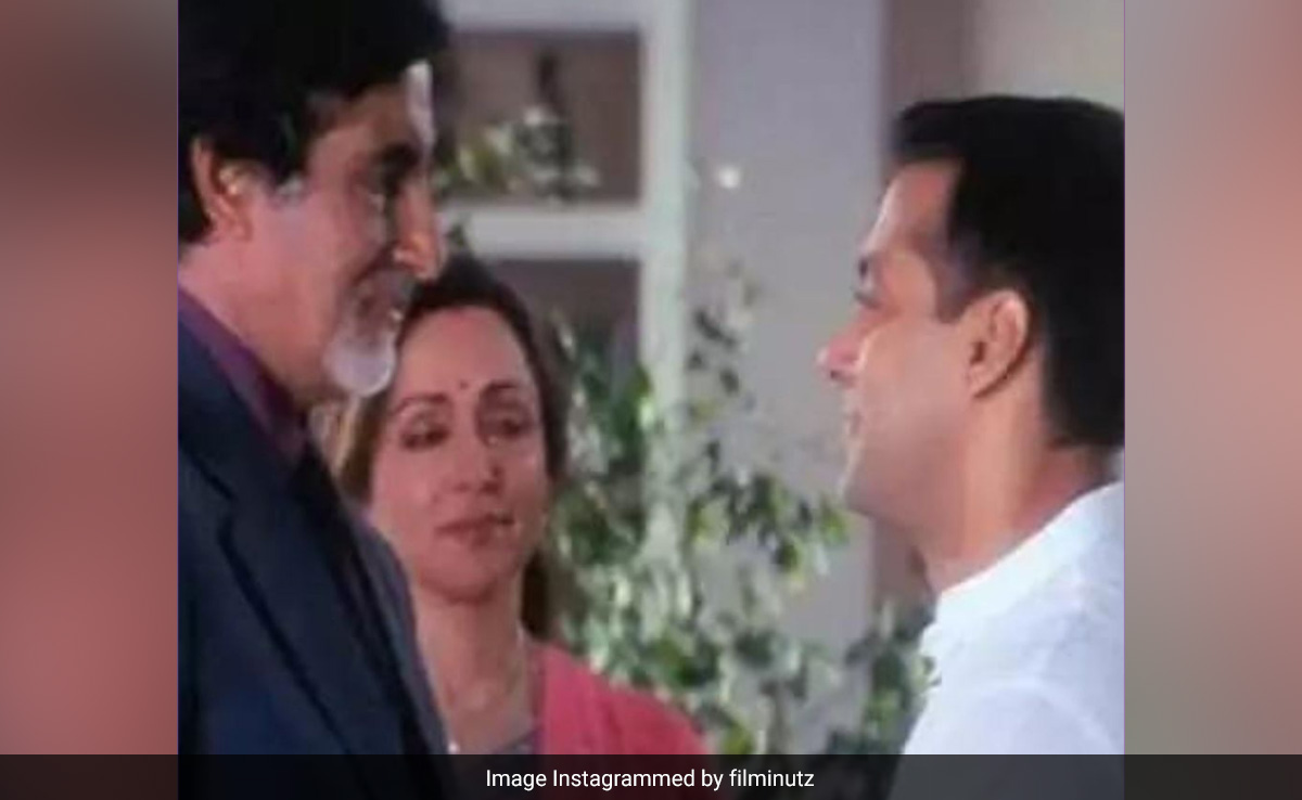 बेटे से हुई बहस, तो पिता ने WhatsApp status में &lsquo;बागबान&rsquo; फिल्म को लेकर लिखी ऐसी बात, हंस पड़ेंगे आप