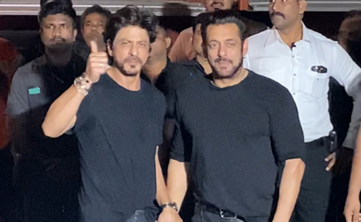 <i>Tiger 3</i>: Shah Rukh Khan, Salman To Shoot At A Massive Set - Report