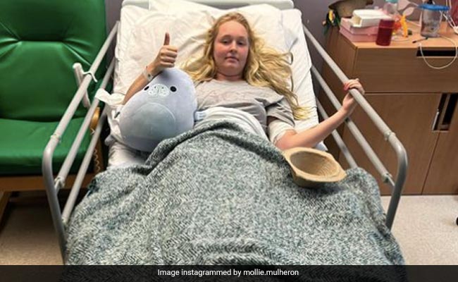 UK Woman Who Collapsed Due To "Stress" Was Later Diagnosed With Stage 4 Cancer