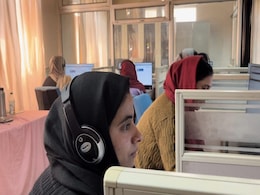 In Jammu And Kashmir, A Silent Mental Health Crisis Brews Among Women In Jammu And Kashmir, A Silent Mental Health Crisis Brews Among Women