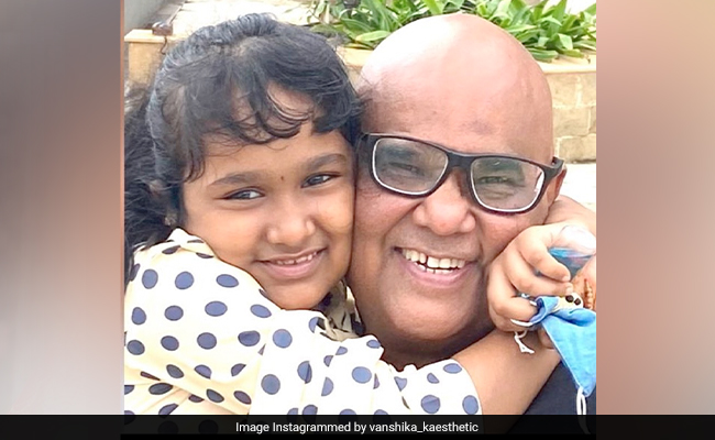 Satish Kaushik's 11-Year-Old Daughter Vanshika Shared This Pic. It's OK To Cry