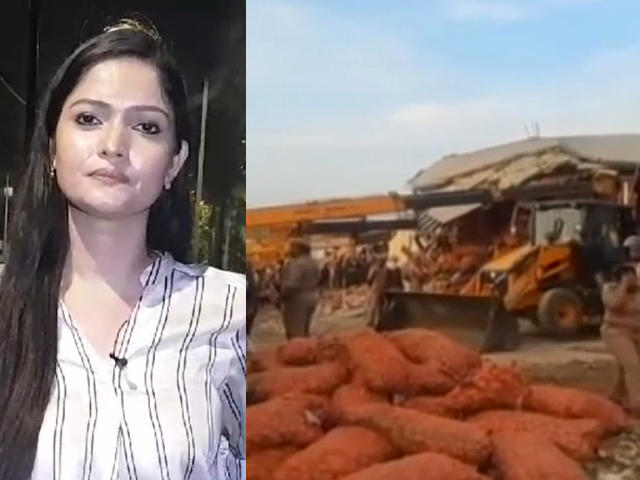 सिटी सेंटर: यूपी के संभल में कोल्ड स्टोरेज की छत गिरने से बड़ा हादसा, कई लोग मलबे में दबे