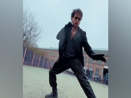 In Tiger Shroff Vs His "Favourite" Stuntmen, The Winner Is... In Tiger Shroff Vs His "Favourite" Stuntmen, The Winner Is...