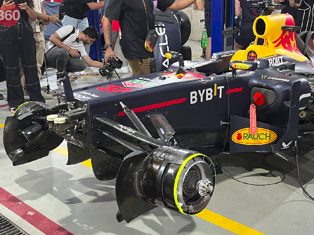 Up Close With The Red Bull RB7 - The F1 Car That Won The 2011 World Championship